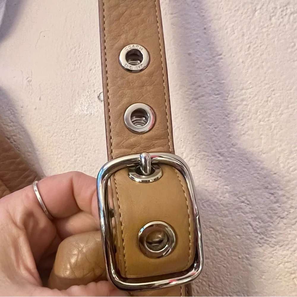 Coach 2006 Legacy Tan Thick Pebble Grain Leather Shoulder Hobo Bag Purse - Picture 8 of 17